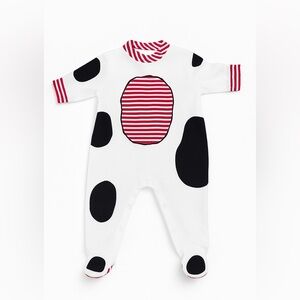 FIRST MOMENTS Adorable Cow-Themed Baby One piece – Size 6/9 months